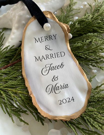 Merry and Married 2024 Christmas Ornament Wedding Ornament 2024 Handmade Shell Ornament Newlywed Christmas Tree Ornament First Christmas Nautical Ornament