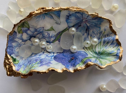 Something Blue, Elegant Flower Oyster Shell Ring Dish, Gift for the Bride, Bridal Party Gifts, Beach Wedding, Hostess Gift, Birthday Gifts