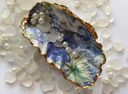 Something Blue, Elegant Flower Oyster Shell Ring Dish, Gift for the Bride, Bridal Party Gifts, Beach Wedding, Hostess Gift, Birthday Gifts