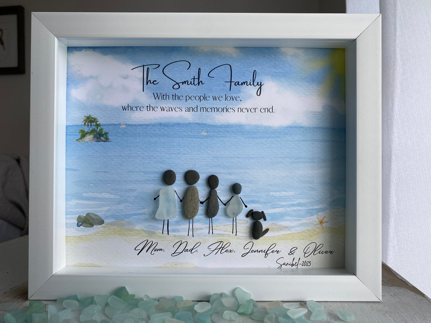 Family Sea Glass Art Personalized Beach Picture Family Pebble Art Sea Glass Art Birthday Gift for Her Gifts for Mom Birthday Gift for Dad