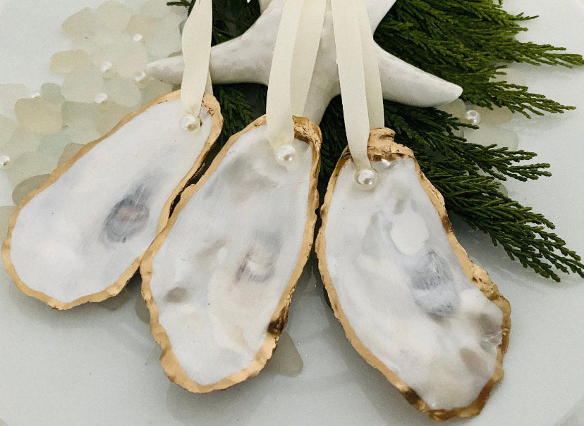 Custom Beach Wedding Favor Boxes Ornament Favors Personalized Oyster Shell Beach Wedding Favors Bridal Shower Favors Ornament Gift Box